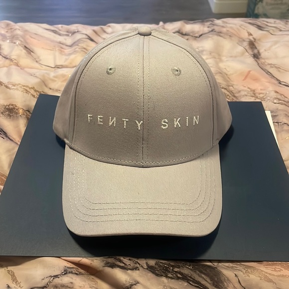 Fenty Skin Baseball Hat - Picture 1 of 2